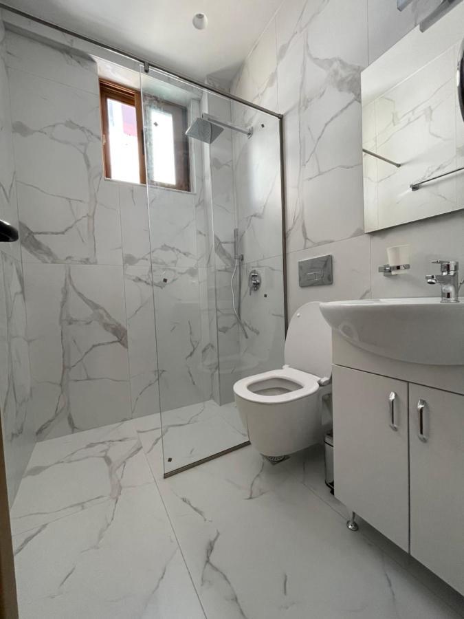 Sun And Sea Apartment Saranda 외부 사진